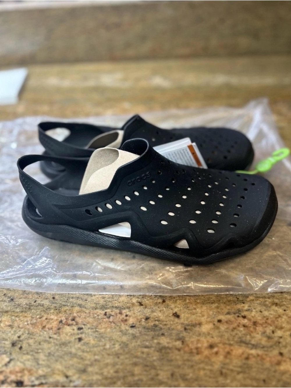 Crocs Swiftwater Wave Slip On Sandals Water Shoes Black Men's Size 8